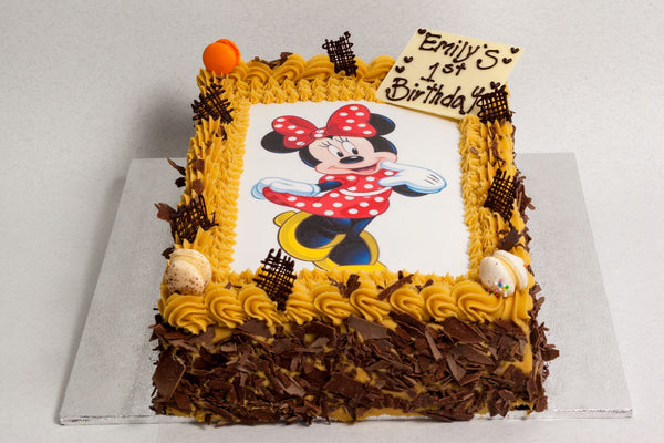 Get a custom image uploaded onto your cake